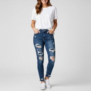 ⭐ NWOT Judy Blue Distressed Skinny Jeans • Size 16W • Must Have! ⭐